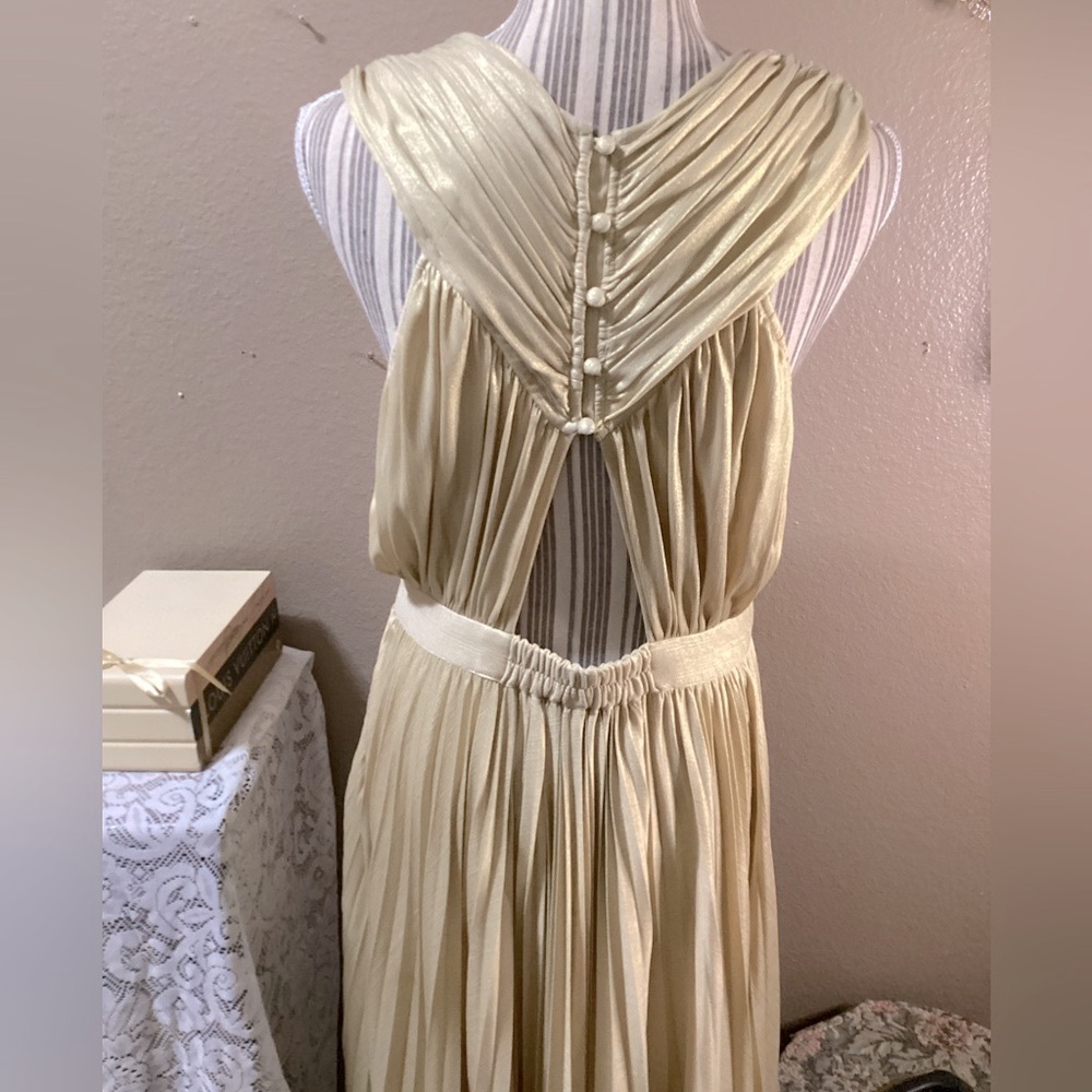 VERB by Pallavi Singhee Elegant HALTER Gold Pleated Dress - Picture 5 of 16